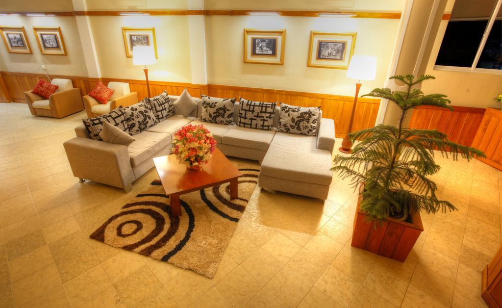 The Queensburry Hotel Nuwara Eliya